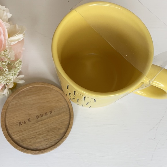 NWT Rae Dunn LET’S GET LOST Mug W/Lid - Picture 3 of 5